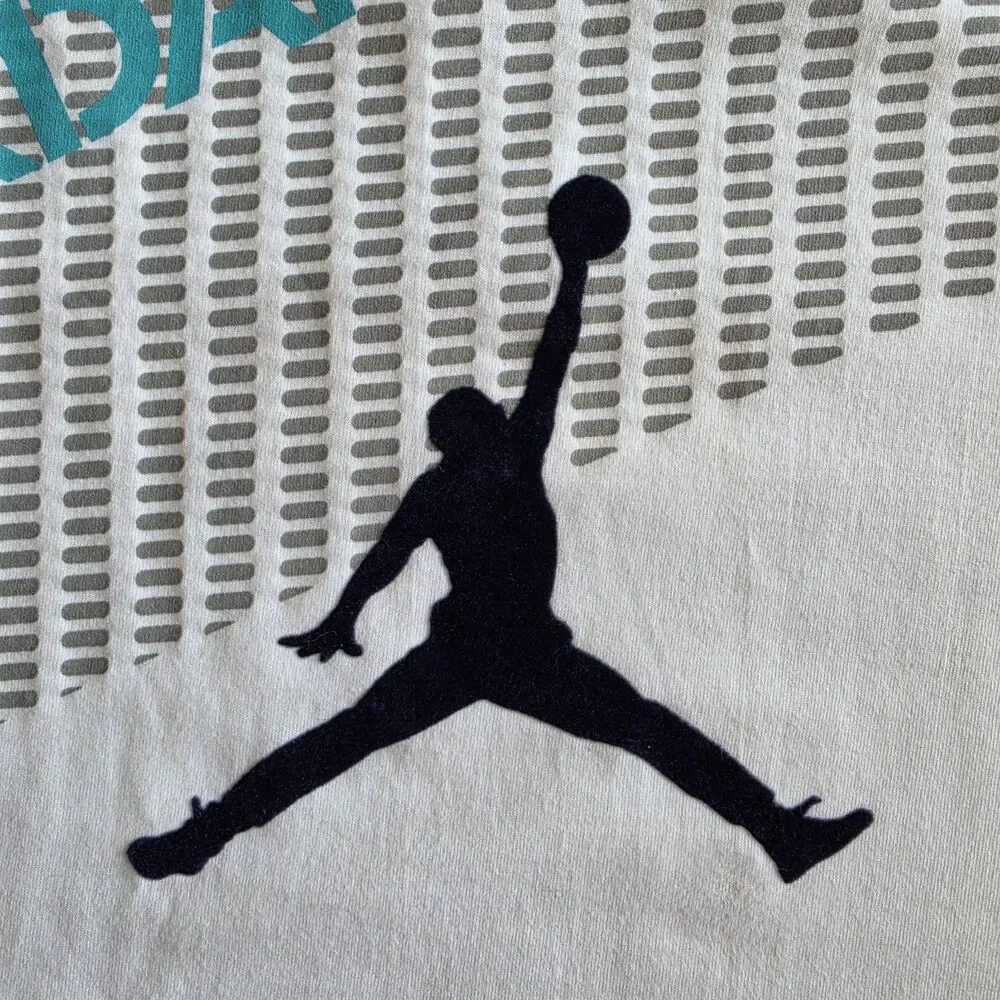 Vintage Air Jordan V 5 XL T-Shirt Felt Jordan Jumpman Logo Nike Michael Jordan